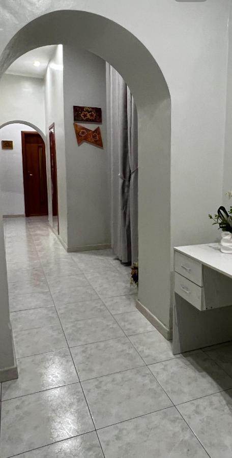 House 33 Apartment เนเปิลส์ ภายนอก รูปภาพ
